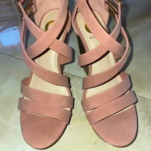 NEW. G by Guess Platform Sandals